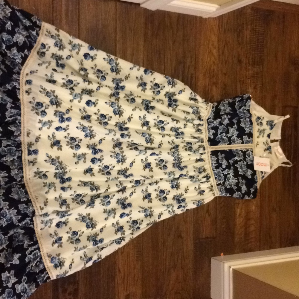 Never worn maxi dress